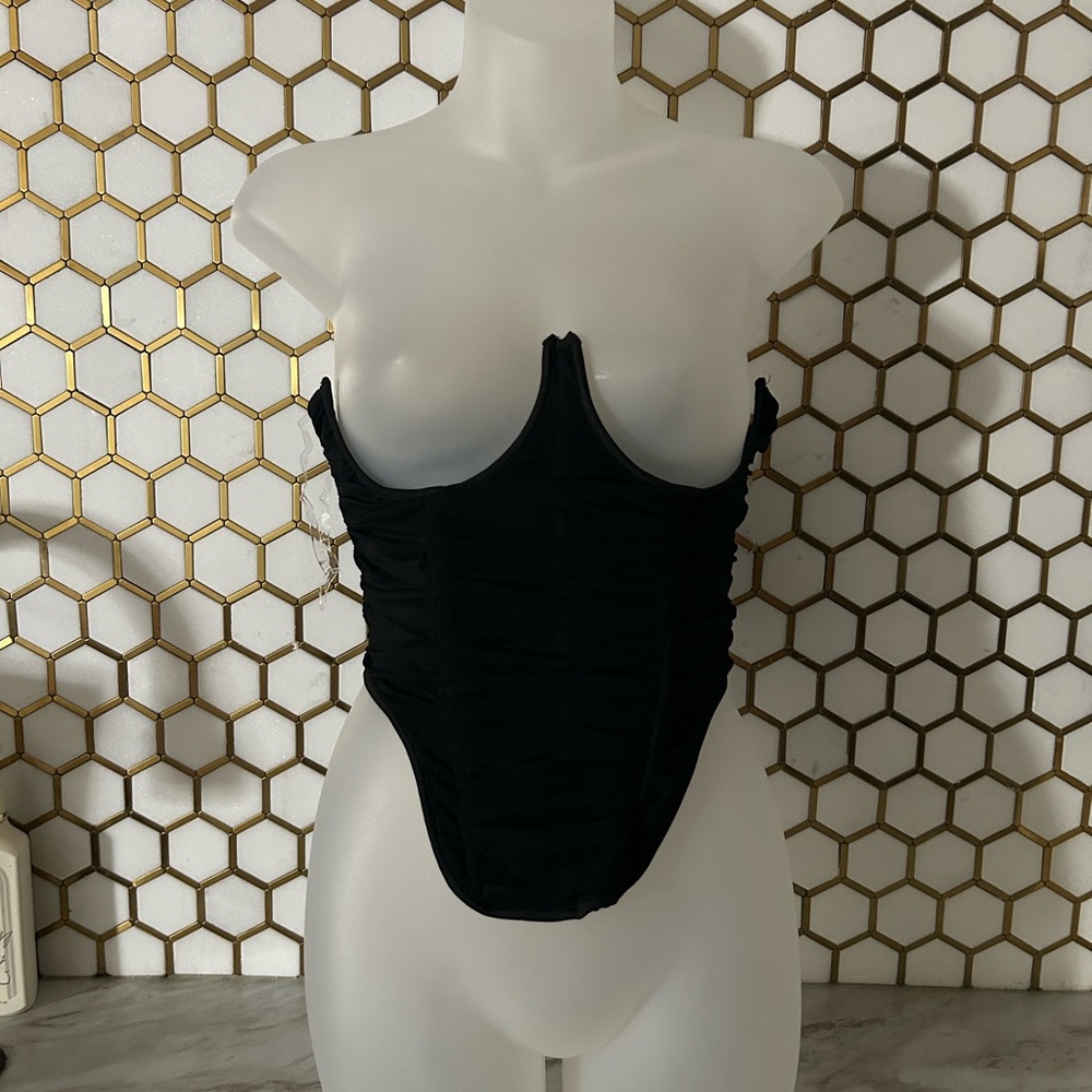 Fashion Nova Elegant Black Women's Bodysuit